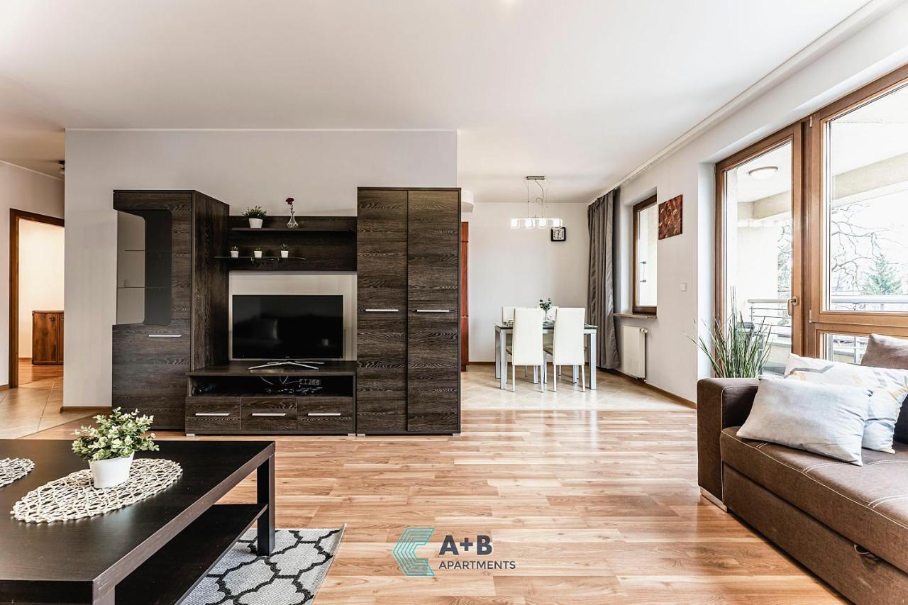 Apartament Cicha Typu Superior I Lägenhet Lublin Exteriör bild