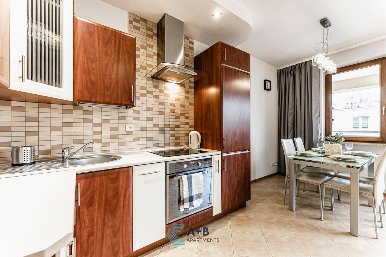 Apartament Cicha Typu Superior I Lägenhet Lublin Exteriör bild